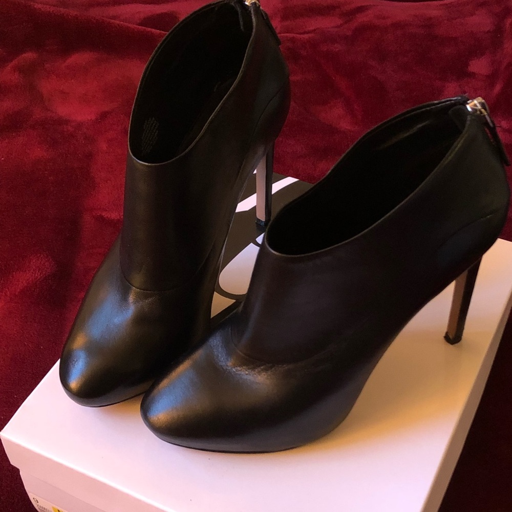🔥🔥 Hot Booties🔥🔥